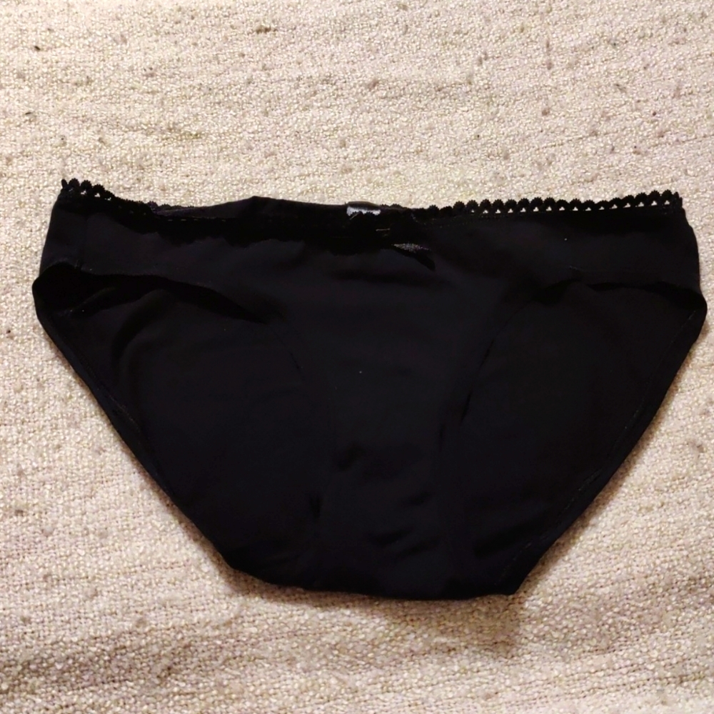 NWOT- Steve panties size Small, Black.
